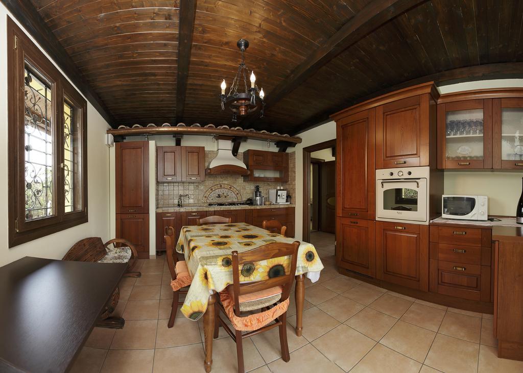 Bed & Breakfast Borgo Dei Sensi 3*